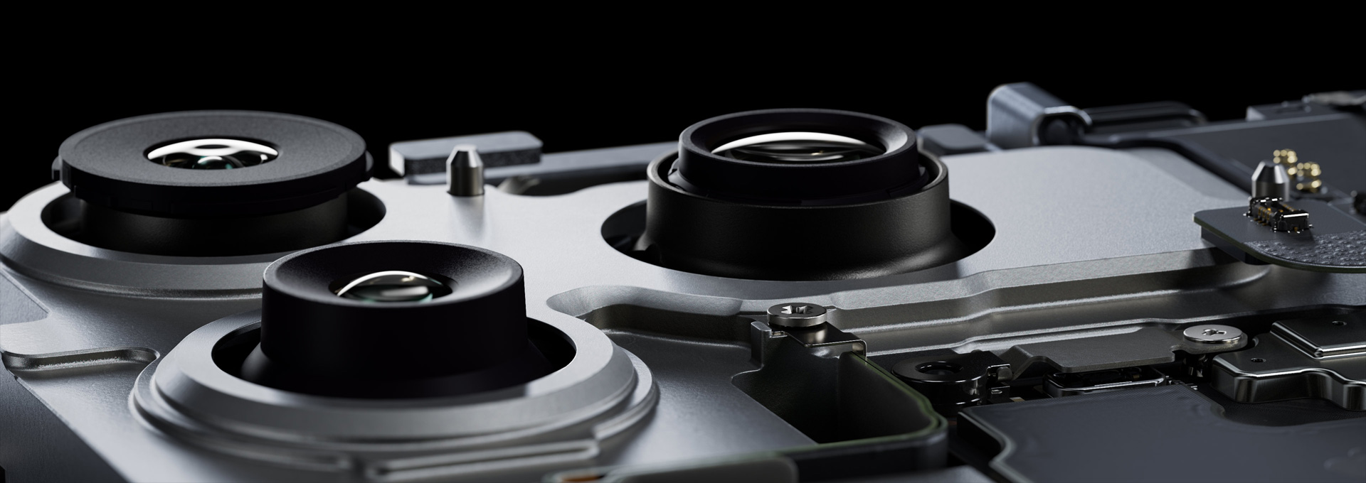 Interior do iPhone 17 Pro, com sistema de câmaras Pro Fusion de 48 MP, câmara principal Fusion de 48 MP, câmara Ultra grande angular Fusion de 48 MP e Teleobjetiva Fusion de 48 MP